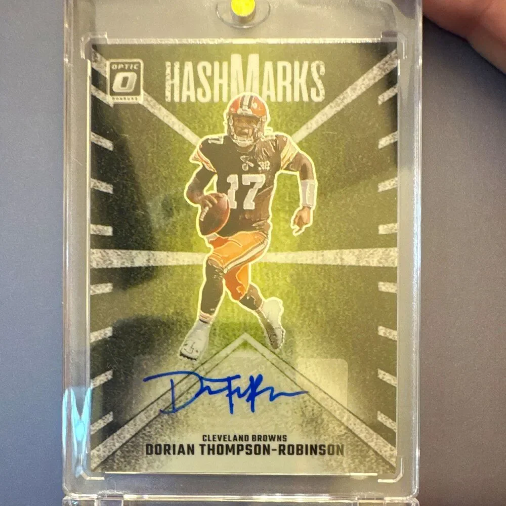 2024 Panini Donruss Optic Hash Marks HM-DTR Dorian Thompson-Robinson Auto